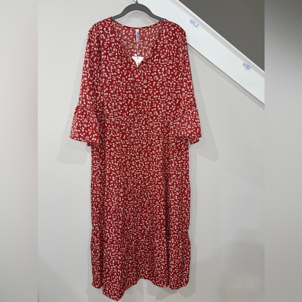 VII Show Maxi Dress Size Large NWT